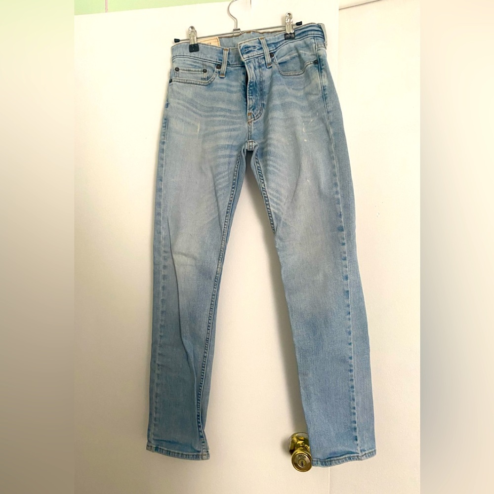 Blue Hollister jeans 28x30 good condition